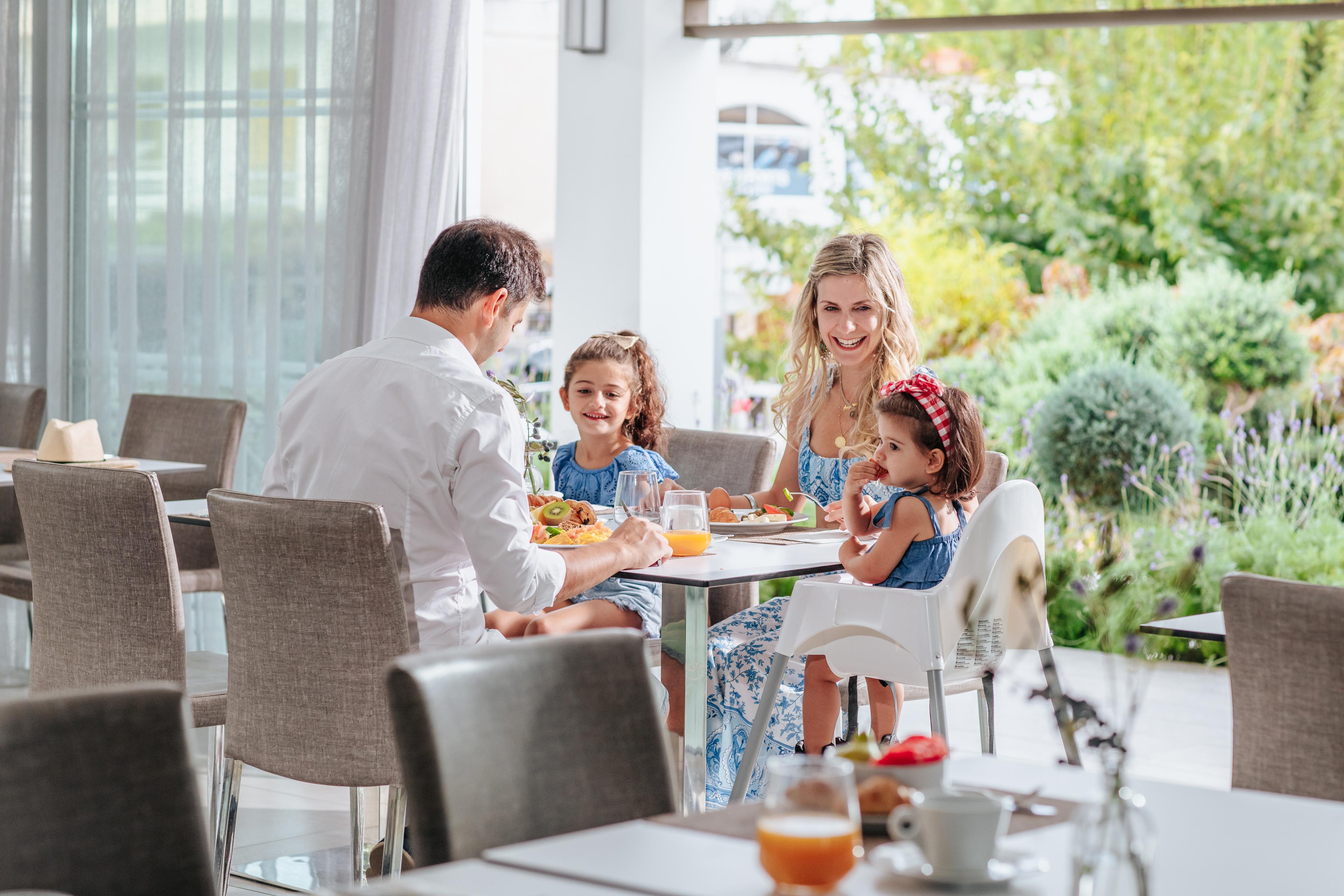 Sofianna Hotel Apartments Paphos Luaran gambar